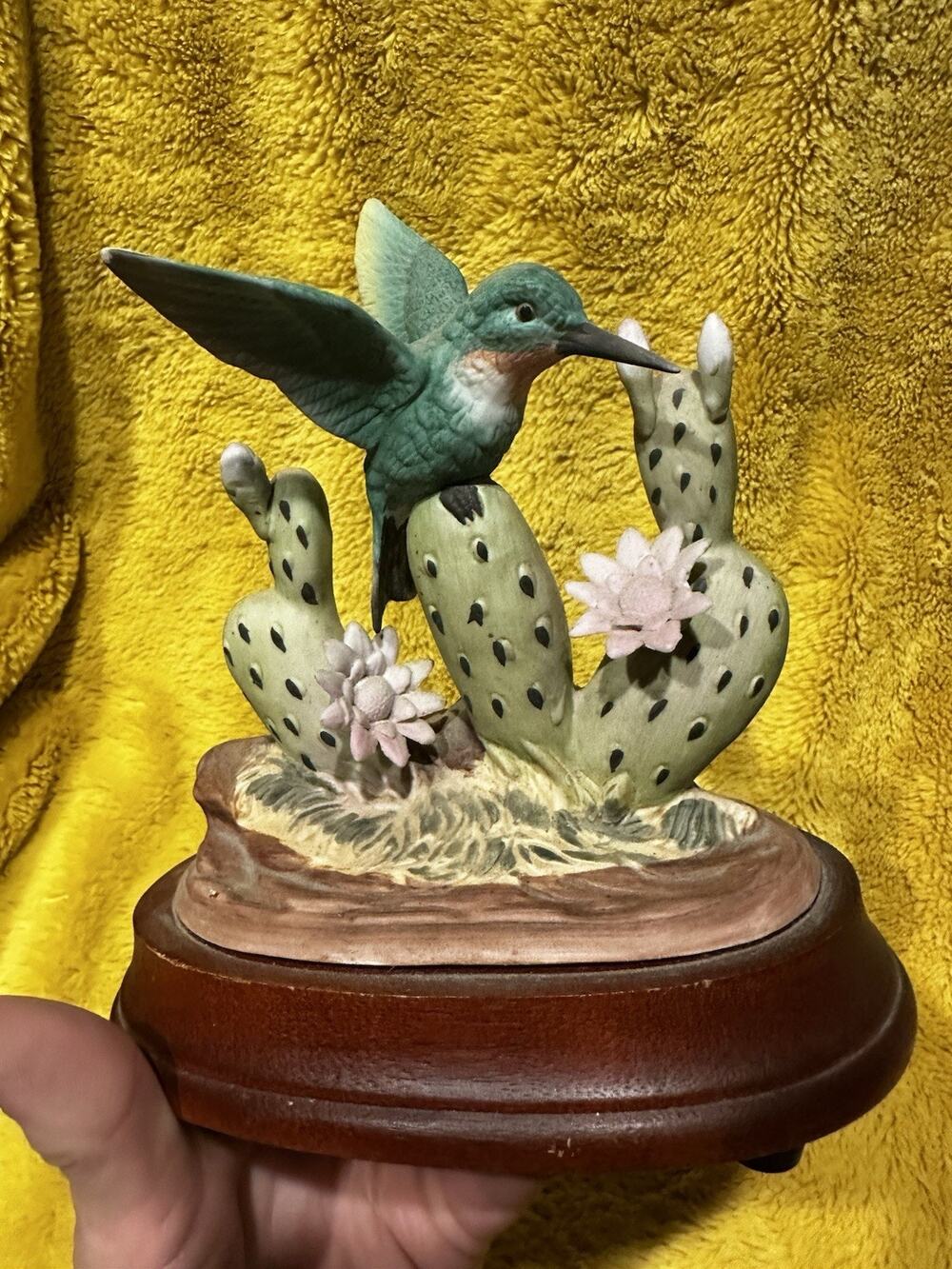 The San Francisco Music Box Co Hummingbird & Flowers Figurine Wood Stand Works